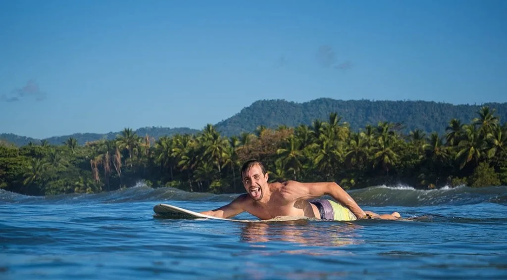 Can non-swimmers learn surfing?